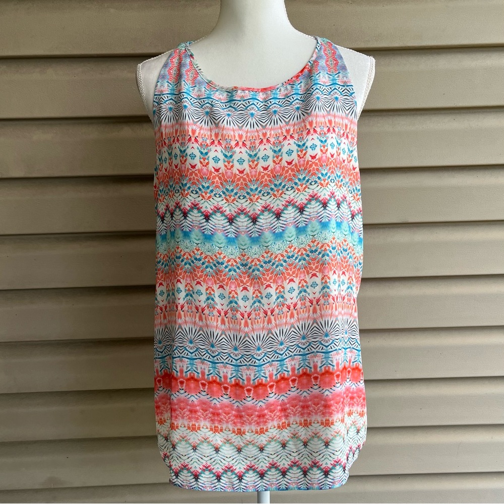 •St. Tropez West• Sleeveless Keyhole Back Flowy Blouse - Size XL